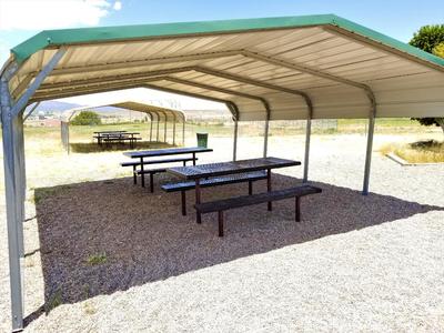 ees-benches