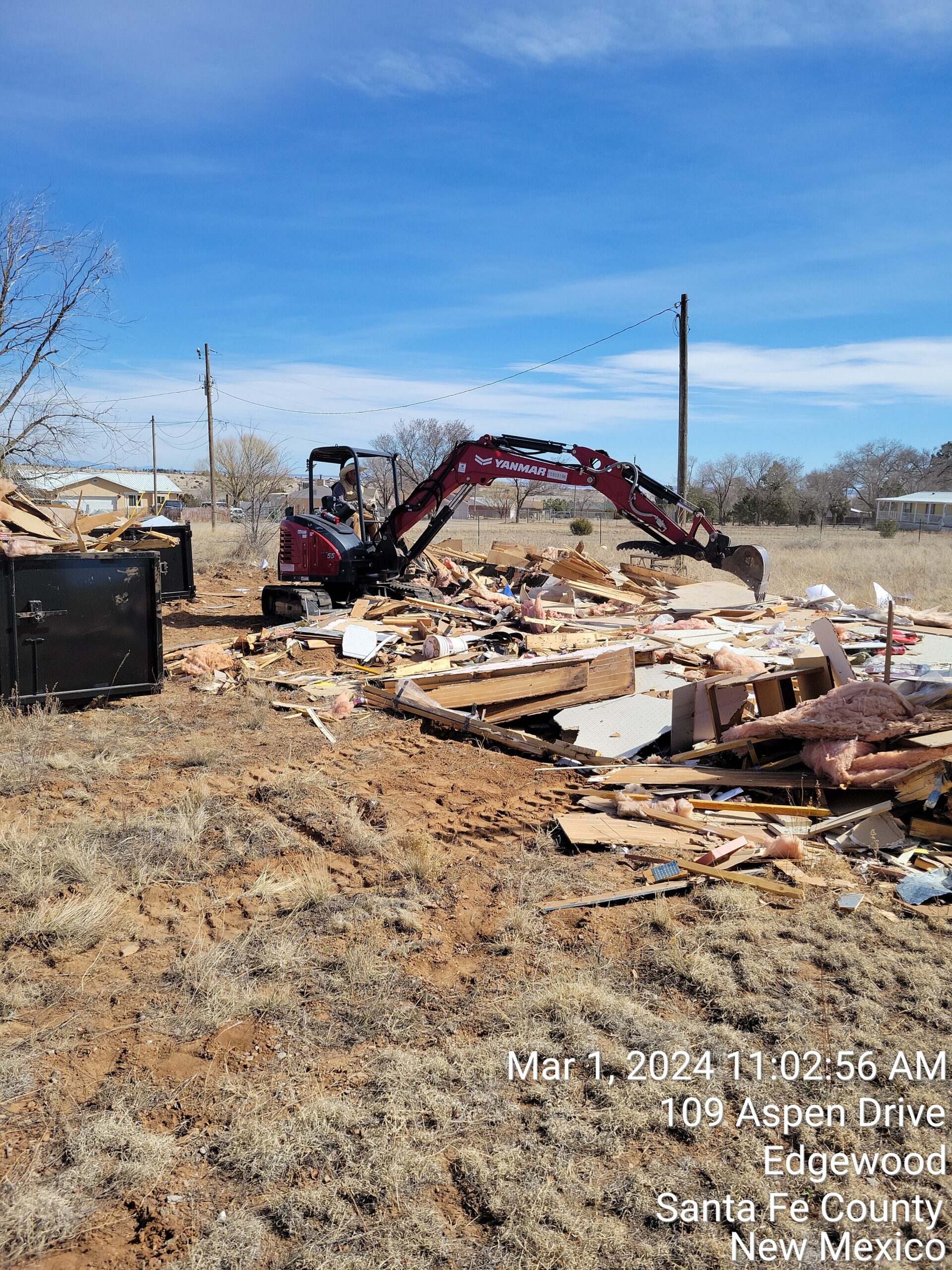 nuisance abatement property being cleaned up in edgewood new mexico